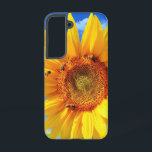 Coque Samsung Galaxy Tournesol et abeilles sur le ciel bleu<br><div class="desc">Tournesol Jaune et abeilles sur le Ciel Bleu - Jour d'été - Fleur de Photo Nature - Vous pouvez aussi personnaliser - Choisissez / Ajouter Votre Photo Unique - Image / Texte - Nom / Couleur / Police / Taille / Plus - Faites votre cadeau spécial - Redimensionnez et déplacez...</div>