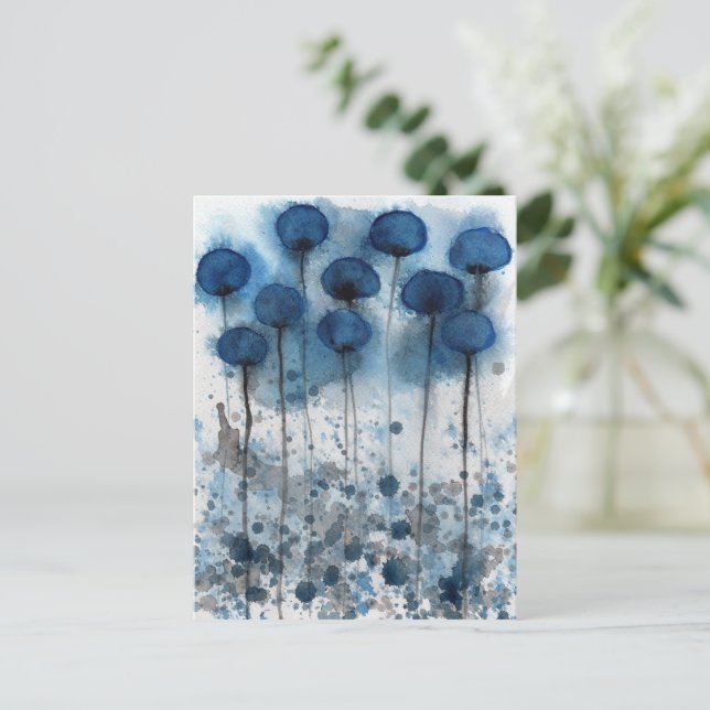 Coquelicots Bleu Marine et Gris, Carte Postale de  (Debout devant)