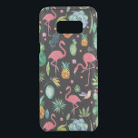 Coquer Get Uncommon Samsung Galaxy S8 Plus Fleurs et Flamants roses tropicaux colorés Motif<br><div class="desc">Fleurs tropicales colorées ananas,  cactus et flamants roses. Arrière - plan noir modifiable.</div>