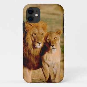 Case-Mate iPhone Case Afrique, Namibie, Okonjima. Lion & lionne