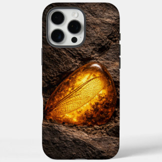Coque iPhone 16 Pro Max Aile de libellule dans l'ambre