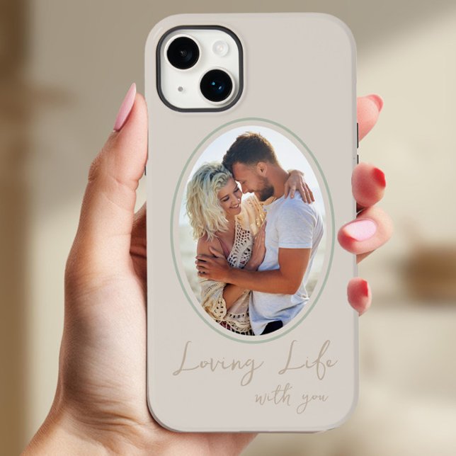 Coques Case-Mate iPhone Aimer la vie avec vous Neutral Oval photo encadrée (Natural beige iphone case with photo by Darling & May)