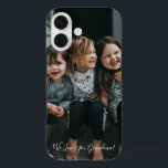 Coque Pour iPhone 16 Amour personnalisé Vous Grand-mère Photo manuscrit<br><div class="desc">Personnalisé Love You Grandma Photo avec Typographie manuscrite Téléphone Case (tout le texte peut être customisé)</div>