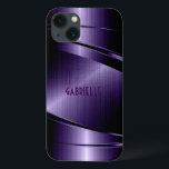 Etui iPhone 13 Aspect d'aluminium brossé violet brillant<br><div class="desc">Aspect brillant violet métallique brossé aluminium. monogramme personnalisé et optionnel. Design cool masculin. Disponible sur d'autres produits</div>