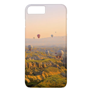 Etui iPhone Case-Mate Ballons à air chauds au-dessus d'un beau relief