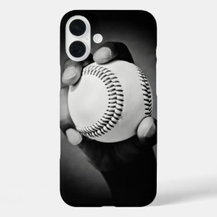 Coques iPhone 16 Plus baseball en main