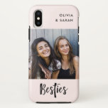 Case-Mate iPhone Case Besoins | Photo des meilleurs amis sur Blush Pink<br><div class="desc">Ce coque simple et chic dit "Besties" en noir,  écriture manuscrite moderne sur un arrière - plan rose vif. Ajoutez votre propre photo personnelle de vous et de votre meilleur ami avec vos noms !</div>