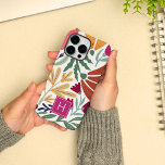 Coque Case-Mate iPhone Boho Retro Coloré Floral Simple Chic Monogramme<br><div class="desc">Retro Boho Colorful Floral Simple Chic Monogram Coque-Mate iPhone 14 Pro Max Coque. Parfait comme cadeau personnalisé à une fille,  une fille,  un ami ou un fonctionnaire.</div>
