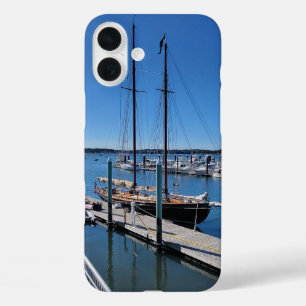 Coque Pour iPhone 16 Plus Boîtier Serene Sailboat Marina Blue Sky Téléphone