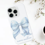 Coque Case-Mate iPhone Boue Bleue tendance personnalisée avec le nom Mono<br><div class="desc">Élevez le style de votre téléphone avec la boue bleue tendance personnalisée avec le coque iphone Monogram de nom. Ce coque personnalisé est le parfait mélange d'élégance et de personnalisation, avec un design d'arc bleu chic qui incarne une esthétique intemporelle. L'arc d'aquarelle, dressé sur une toile de fond élégante, donne...</div>