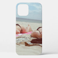 Bouteille en verre Brown sur deux femmes