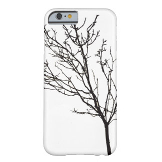 Coque iPhone 6 Barely There Branches de l'arbre noir Ciel blanc