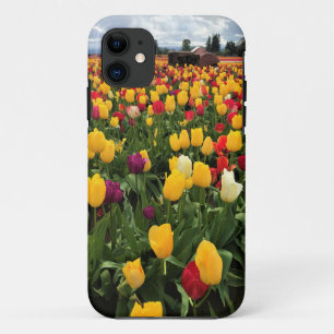 Case-Mate iPhone Case Champ de tulipe avec ancien tracteur, Oregon