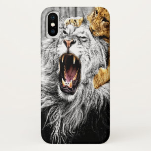 Case-Mate iPhone Case Chat de bébé sur la grande tête de lions