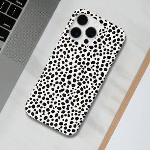 Coque iPhone 16 Pro Max Chien noir et blanc Dalmatien Motif Abstrait
