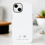 Coque Case-Mate iPhone Classic Élégant Moderne Minimaliste Nom Monogramme<br><div class="desc">Élevez votre smartphone avec notre coque iphone de nom Monogramme minimaliste moderne classique élégant. Ce coque méticuleusement conçu allie élégance intemporelle et minimalisme contemporain. Conçu à la perfection, il protège non seulement votre appareil, mais ajoute également une touche de style personnalisé. Les options de personnalisation de monogramme et de nom...</div>