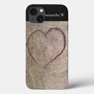 Etui iPhone 13 Coeur sculpté dans un arbre