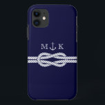 Coque iPhone 11 Corde et monogramme nautiques d'Ancre dans la<br><div class="desc">Ancre nautique avec le motif de corde pour votre couverture de téléphone. Ajoutez vos initiales pour customiser cet autre.</div>