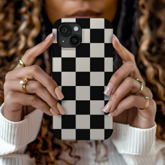 Coque iPhone 16 Pro Max Damier Rétro Noir et Crème