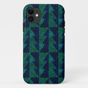 Case-Mate iPhone Case Des arbres de Noël bleus et verts.