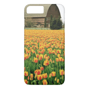 Case-Mate iPhone Case Des tulipes printanières fleurissent devant la vi