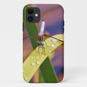 Etui iPhone Case-Mate Dragonfly sur la feuille de pluie