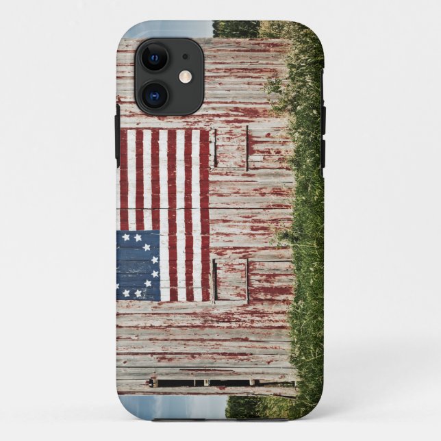 Coques Case-Mate iPhone Drapeau américain peint sur la grange (Dos)