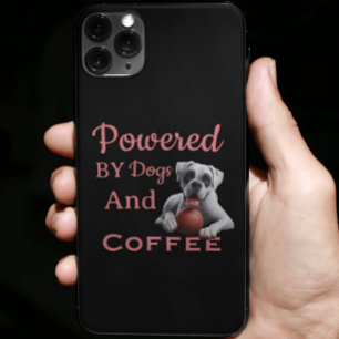 Coque Case-Mate iPhone Drôle Propulsé par les chiens et le café