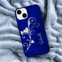 Éclat de coeur argenté sur bleu