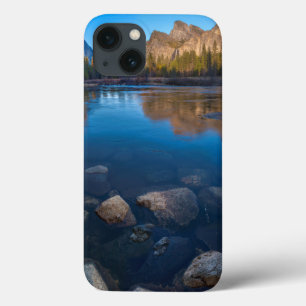 iPhone 13 Coque États-Unis, Californie. Vue de la vallée de Yosemi