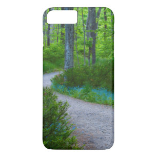 Case-Mate iPhone Case États-Unis, Michigan. Chemin à travers les bois