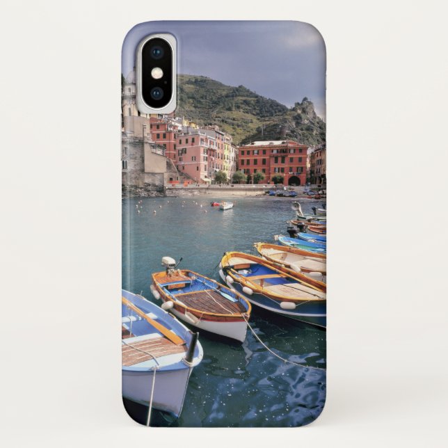 Coques Case-Mate iPhone Europe, Italie, Vernazza. Bateaux aux peintures vi (Dos)