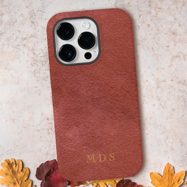 Coques Case-Mate iPhone Faux Orange Rouge Cuir Oxblood Or Monogramme (A rust colored faux leather phone case with space for your initials. Perfect for fall!)