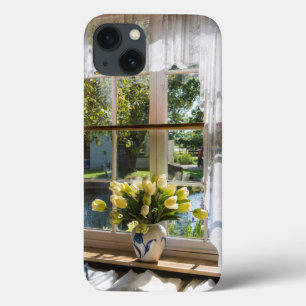 Coques Pour iPhone Fenêtre avec rideau de dentelle et tulipe