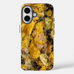 Coque Pour iPhone 16 Feuilles d'automne dans l'eau