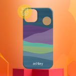 Coque Case-Mate iPhone Flat Boho Paysage Abstrait Coucher de soleil et mo<br><div class="desc">Un paysage abstrait avec des montagnes et un coucher de soleil. Inspiré d'un coucher de soleil dans le parc national de Rocky Mountain, ce joli dessin minimaliste est un design moderne pour n'importe quel minimaliste. Le script moderne avec swashes ajoute une touche moderne à ce design abstrait. Ajoutez votre nom...</div>