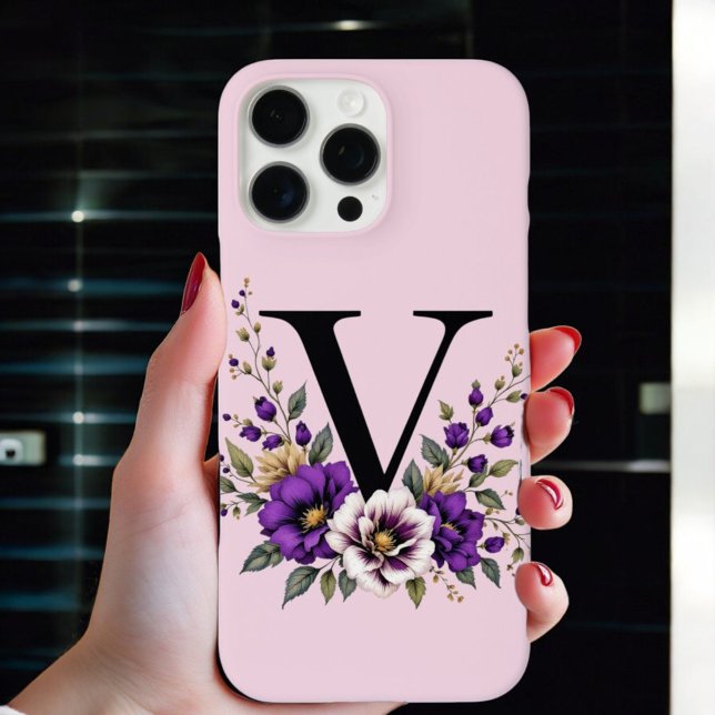 Coques Case-Mate iPhone Fleur de lavande : Monogramme Initial 'V' (Créateur téléchargé)