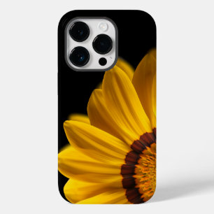 Coque Case-Mate iPhone Fleur jaune sur arrière - plan noir