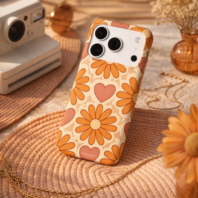 Coques Case-Mate iPhone Fleurs et cœurs rétro groovy hippie Mère personnal (Retro Groovy Hippie Flowers & Hearts Custom Mother's Day Phone Case)