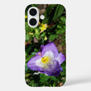 Coque Pour iPhone 16 Fleurs violettes Freesia