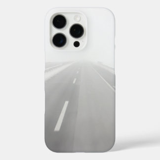 Coque iPhone 16 Pro Glace et neige texturée