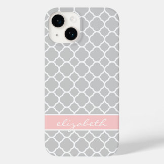 Coque Pour iPhone 14 Gris et rose Moderne Quatrefoil Personnalisé Monog