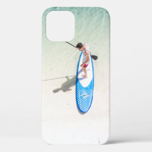 Case-Mate iPhone Case Homme surfant sur la plage