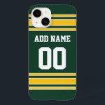 Coque Case-Mate iPhone Jersey de football avec un nom personnalisé<br><div class="desc">Ajoutez votre nom et votre numéro favoris — Ce design de sports d'olive et d'or est parfait pour tout amateur professionnel,  universitaire ou lycéen. Vous pouvez même les réclamer pour votre équipe de football d'Imaginaire. Cliquez sur le bouton PERSONNALISER pour apporter d'autres modifications.</div>