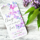 Case-Mate iPhone Case Joli Papillons Positif Changer le devis Personnali<br><div class="desc">Feminine, coque iphone personnalisée avec une citation positive et de jolies papillons. La conception papillon aquarelle est dans les tons girly de lilas rose et violet, tandis que la citation est lettrée en élégante typographie manuscrite. Le texte dit : "Le changement n'est pas quelque chose à craindre" et a un...</div>