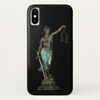 Coque iPhone X Lady Justice sur Black Velvet