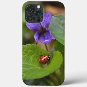 Case-Mate iPhone Case Ladybug sur les fleurs de violet doux