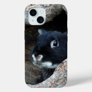 Coque Case-Mate iPhone Lapin noir en creux d'un arbre