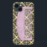 iPhone 13 Coque Lavande peigne sur Arrière - plan de chocolat<br><div class="desc">Un beau peigne de lavande est posé sur un arrière - plan de chocolat dans ce dessin de Megan Meagher. Les motifs floraux regardent de derrière le peigne,  qui a aussi une belle fleur sur elle. Un grand cadeau pour les fashionistas ou les amateurs de violet !</div>