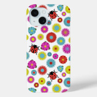 Les coccinelles dans le jardin parmi les fleurs